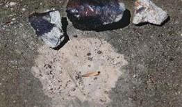 新闻爆料陨石坠落,神秘陨石坠落引发全民关注